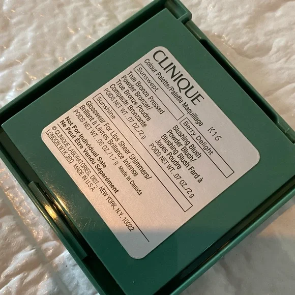 Clinique - Lot of Various Makeup Products - New - Picture 12 of 14